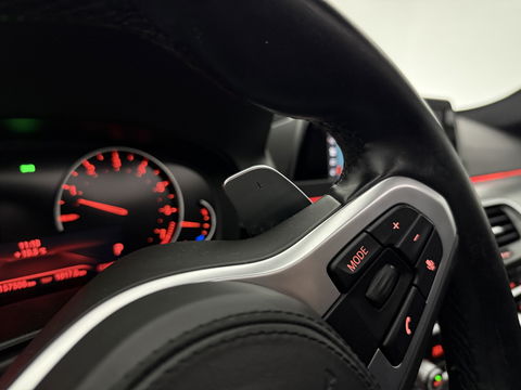 BMW 5 Serie 520i High Executive M-Sport | Pano | Sfeerverl. | Trekh. | Camera | Carplay | Cruise | Stoelverw.