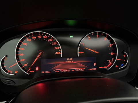 BMW 5 Serie 520i High Executive M-Sport | Pano | Sfeerverl. | Trekh. | Camera | Carplay | Cruise | Stoelverw.