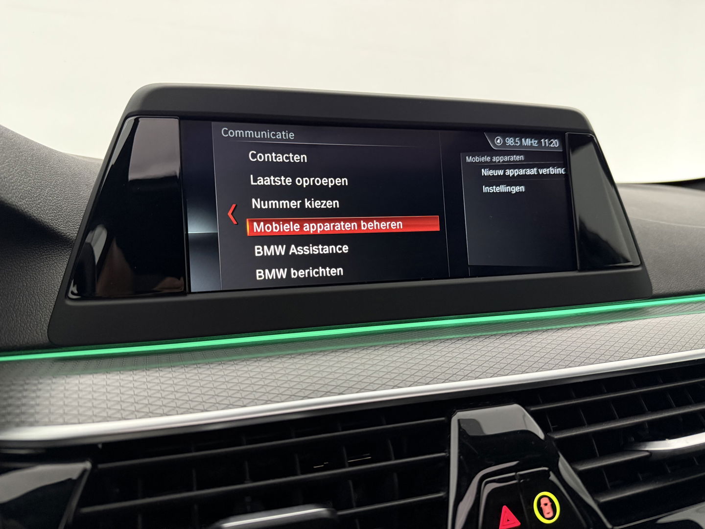 BMW 5 Serie 520i High Executive M-Sport | Pano | Sfeerverl. | Trekh. | Camera | Carplay | Cruise | Stoelverw.