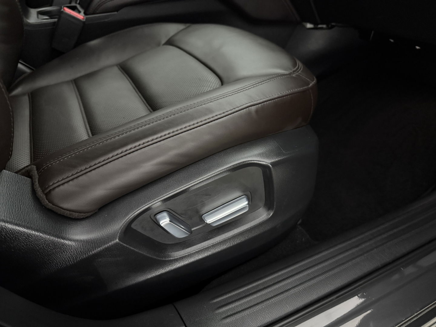 Mazda CX-5 2.0 165PK e-Skyactiv Takumi | 360° | Memory | Adap. Cruise | Bose | Stoel/Stuur verwarmd | HuD | Carplay | Keyless