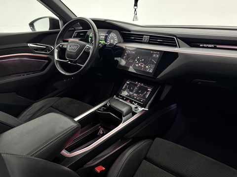 Audi e-tron 50 quattro S-Line 71 kWh | SOH: 93% | Snelladen | Pano | B&O | Sfeerverl. | Virtual | Memory | Camera | Carplay | Adaptive Cruise | NAP