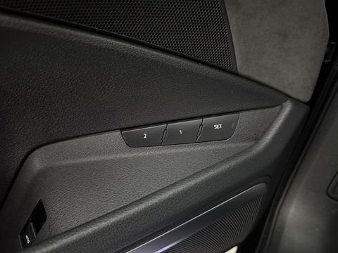 Audi e-tron 50 quattro S-Line 71 kWh | SOH: 93% | Snelladen | Pano | B&O | Sfeerverl. | Virtual | Memory | Camera | Carplay | Adaptive Cruise | NAP