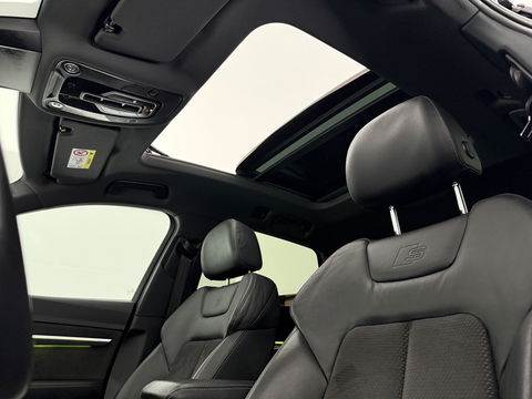 Audi e-tron 50 quattro S-Line 71 kWh | SOH: 93% | Snelladen | Pano | B&O | Sfeerverl. | Virtual | Memory | Camera | Carplay | Adaptive Cruise | NAP