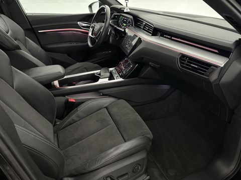 Audi e-tron 50 quattro S-Line 71 kWh | SOH: 93% | Snelladen | Pano | B&O | Sfeerverl. | Virtual | Memory | Camera | Carplay | Adaptive Cruise | NAP