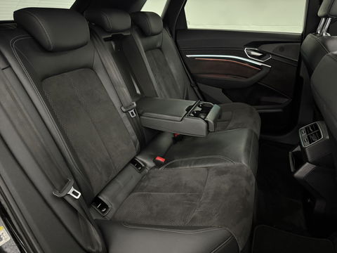 Audi e-tron 50 quattro S-Line 71 kWh | SOH: 93% | Snelladen | Pano | B&O | Sfeerverl. | Virtual | Memory | Camera | Carplay | Adaptive Cruise | NAP