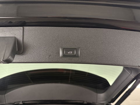 Audi e-tron 50 quattro S-Line 71 kWh | SOH: 93% | Snelladen | Pano | B&O | Sfeerverl. | Virtual | Memory | Camera | Carplay | Adaptive Cruise | NAP