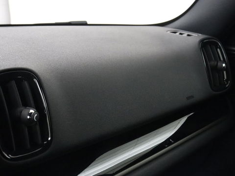 MINI Countryman 1.5 One Business Edition | Leder | Stoelverwarming | Carplay | Navigatie | Full LED | Keyless | Parkeerhulp | Climate control | Cruise control