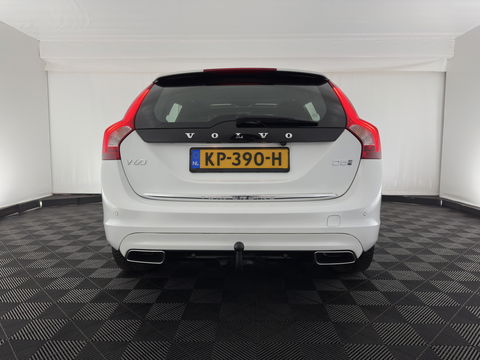 Volvo V60 2.4 D5 Twin Engine Special Edition Aut. *PANO | FULL-LEATHER | XENON | BLIS | MEMORY-PACK | NAVI-FULLMAP | HEATED-COMFORTSEATS | CAMERA | NAVI-FULLMAP | 18''ALU | TOWBAR*