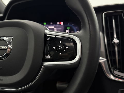 Volvo V90 2.0 T6 AWD 340PK R-Design | Pano | H/K | Virtual | Trekh. | Memory | Stuur/Stoelverw. | Carplay | Camera | Keyless | NAP