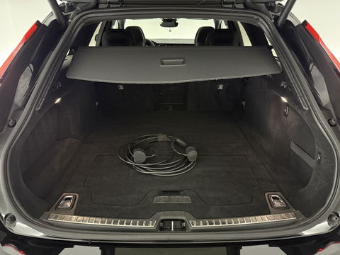 Volvo V90 2.0 T6 AWD 340PK R-Design | Pano | H/K | Virtual | Trekh. | Memory | Stuur/Stoelverw. | Carplay | Camera | Keyless | NAP