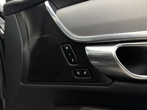 Volvo V90 2.0 T6 AWD 340PK R-Design | Pano | H/K | Virtual | Trekh. | Memory | Stuur/Stoelverw. | Carplay | Camera | Keyless | NAP