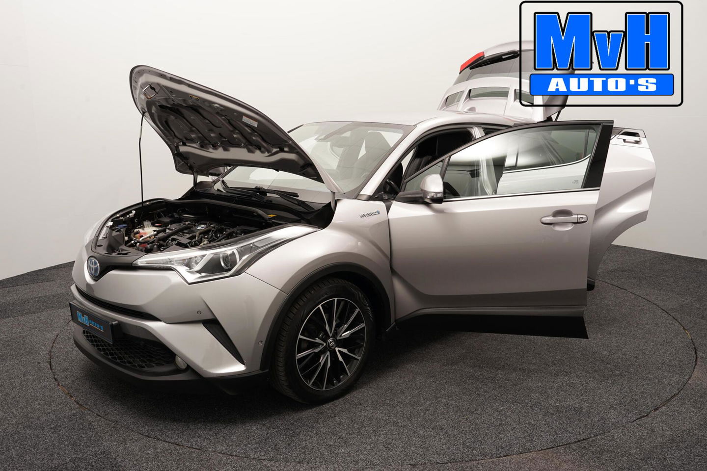 Toyota C-HR 1.8 Hybrid Executive|LEER|STOELVERW|PDC|CAMERA|NAP
