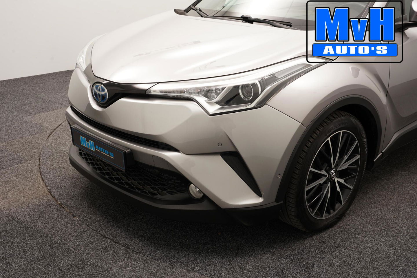 Toyota C-HR 1.8 Hybrid Executive|LEER|STOELVERW|PDC|CAMERA|NAP