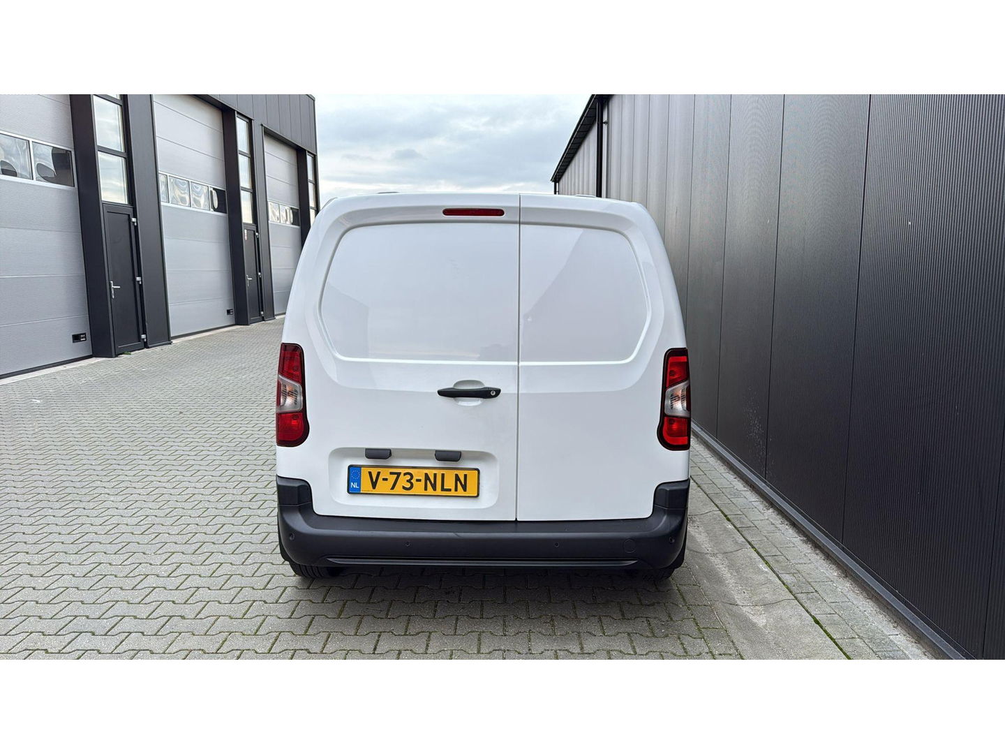 Citroën Berlingo 1.2 3 Peroons Airco Cruise Carplay Stoelverwarming