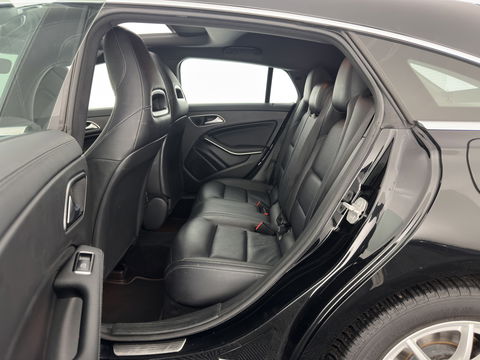 Mercedes-Benz CLA-Klasse Shooting Brake 220 CDI Prestige *PANO | FULL-LEATHER | XENON | NAVI-FULLMAP | HEATED-COMFORTSEATS | ECC | PDC | CRUISE | 16''ALU*