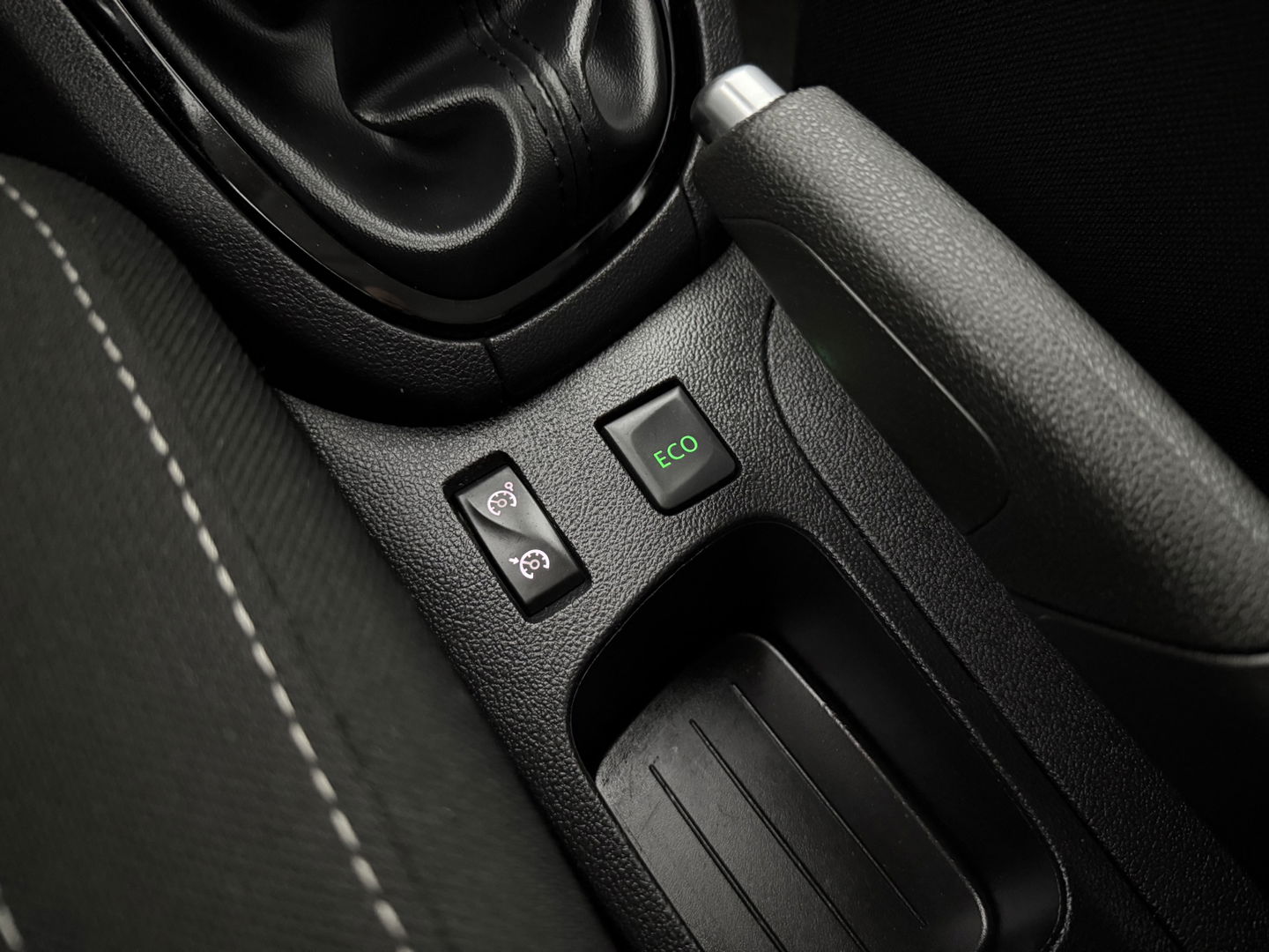 Renault Clio 0.9 TCe Limited | Airco | Cruise | Carplay | Navigatie | Keyless | Parkeersens. | NAP