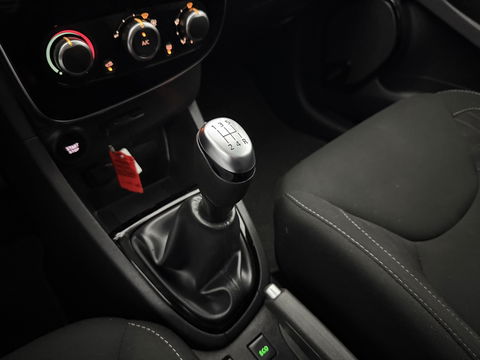 Renault Clio 0.9 TCe Limited | Airco | Cruise | Carplay | Navigatie | Keyless | Parkeersens. | NAP