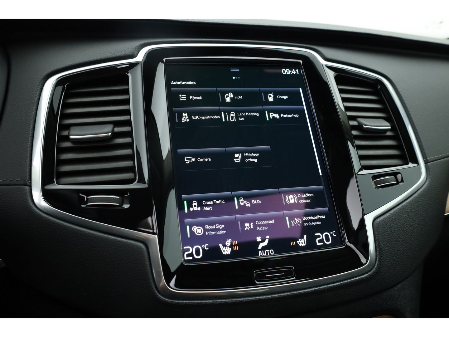 Volvo XC90 2.0 T8 Recharge AWD Inscription | Long Range |Pano | ACC | Trekhaak | Blis | Mem. Stoelen | 360 cam. |