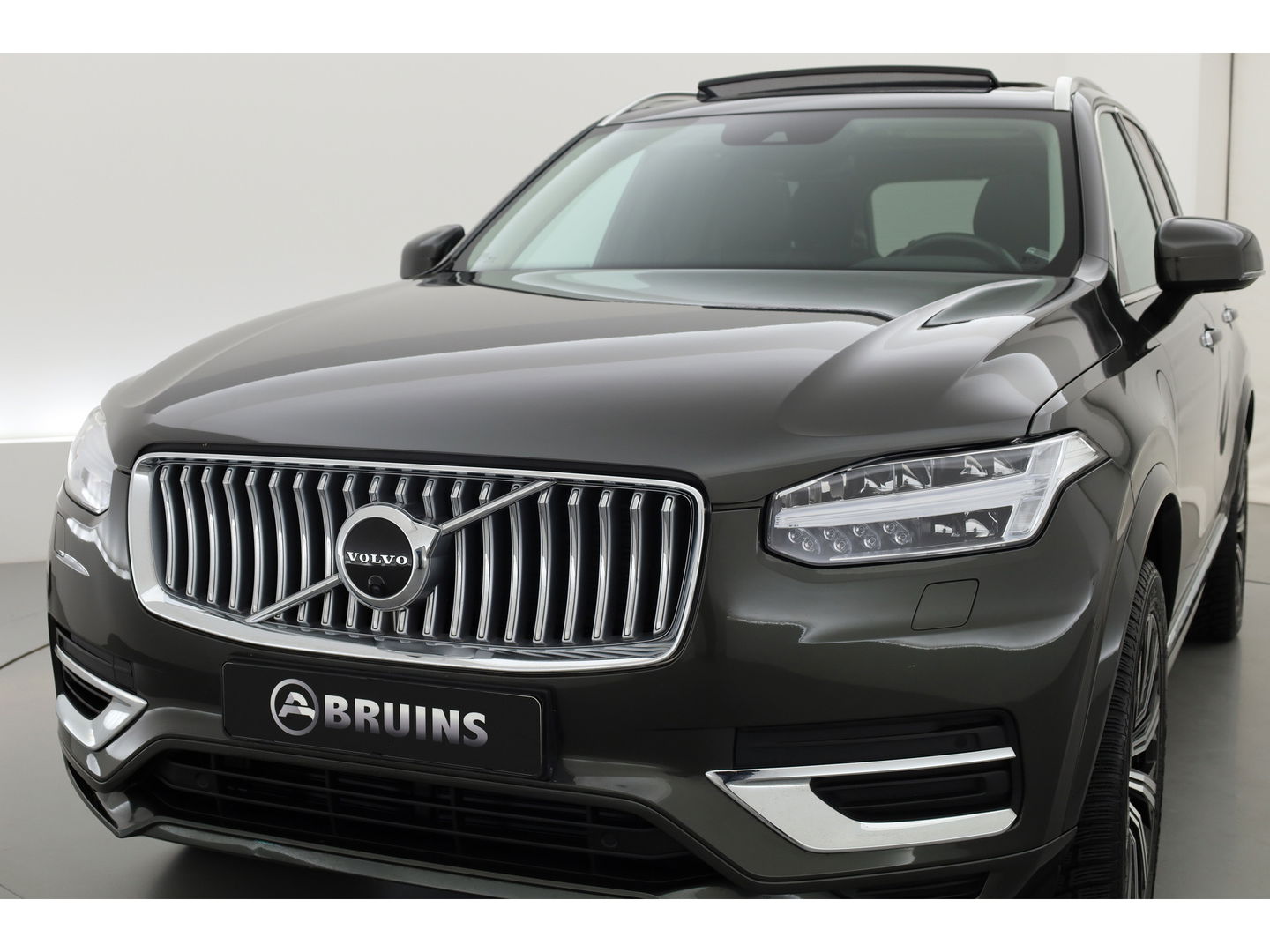 Volvo XC90 2.0 T8 Recharge AWD Inscription | Long Range |Pano | ACC | Trekhaak | Blis | Mem. Stoelen | 360 cam. |