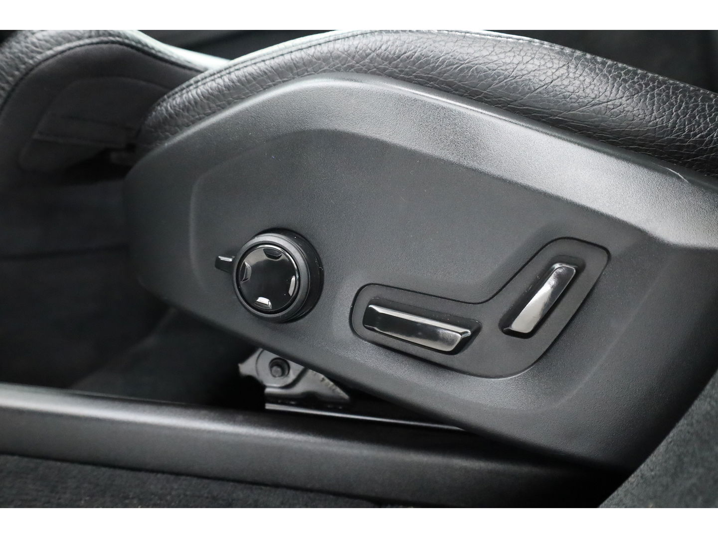 Volvo XC90 2.0 T8 Recharge AWD Inscription | Long Range |Pano | ACC | Trekhaak | Blis | Mem. Stoelen | 360 cam. |