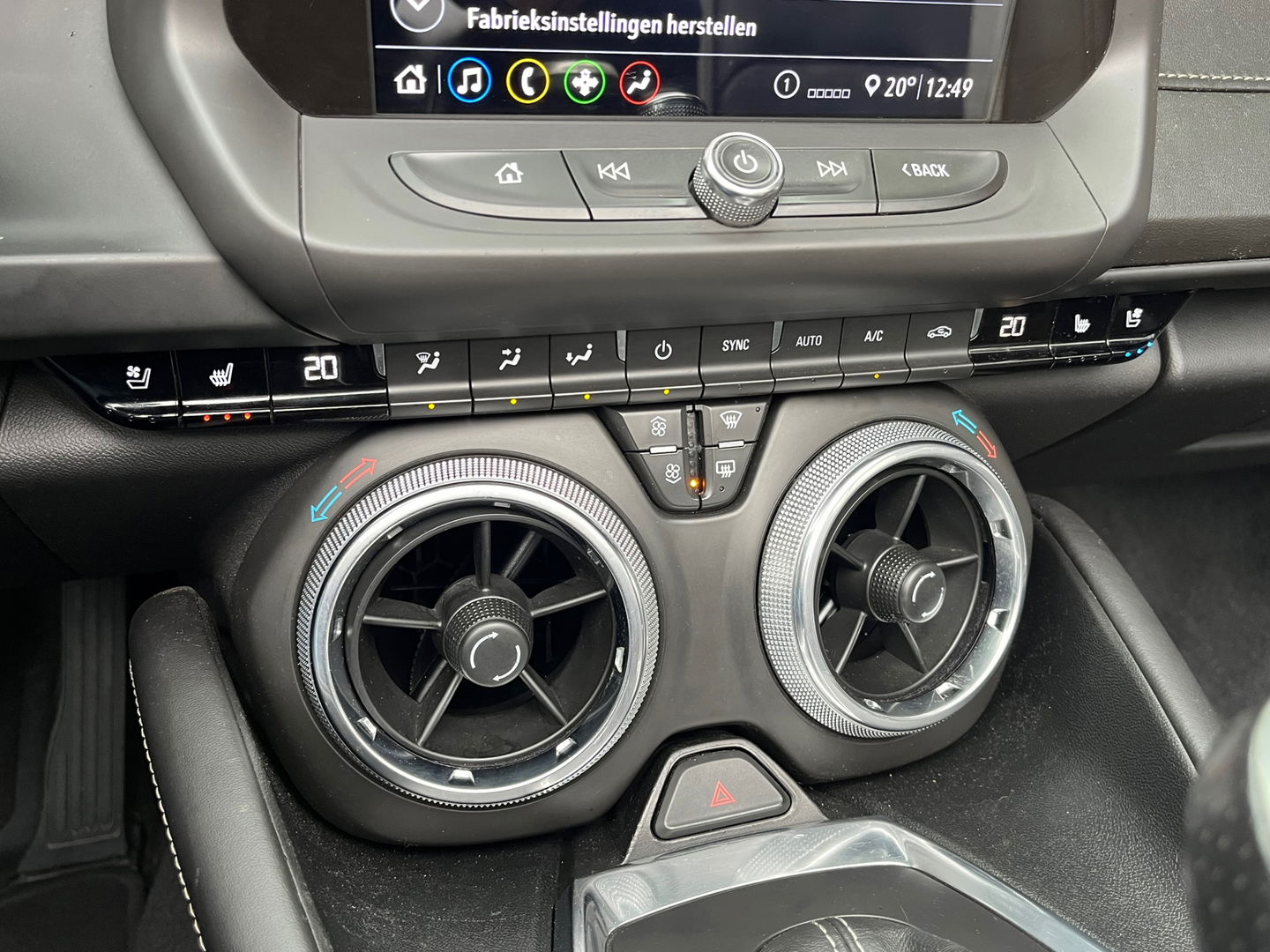 Chevrolet Camaro Convertible 6.2 V8 Touring|Bose|Head-Up|Memory|Carplay|Camera|Leder|Keyless|453PK