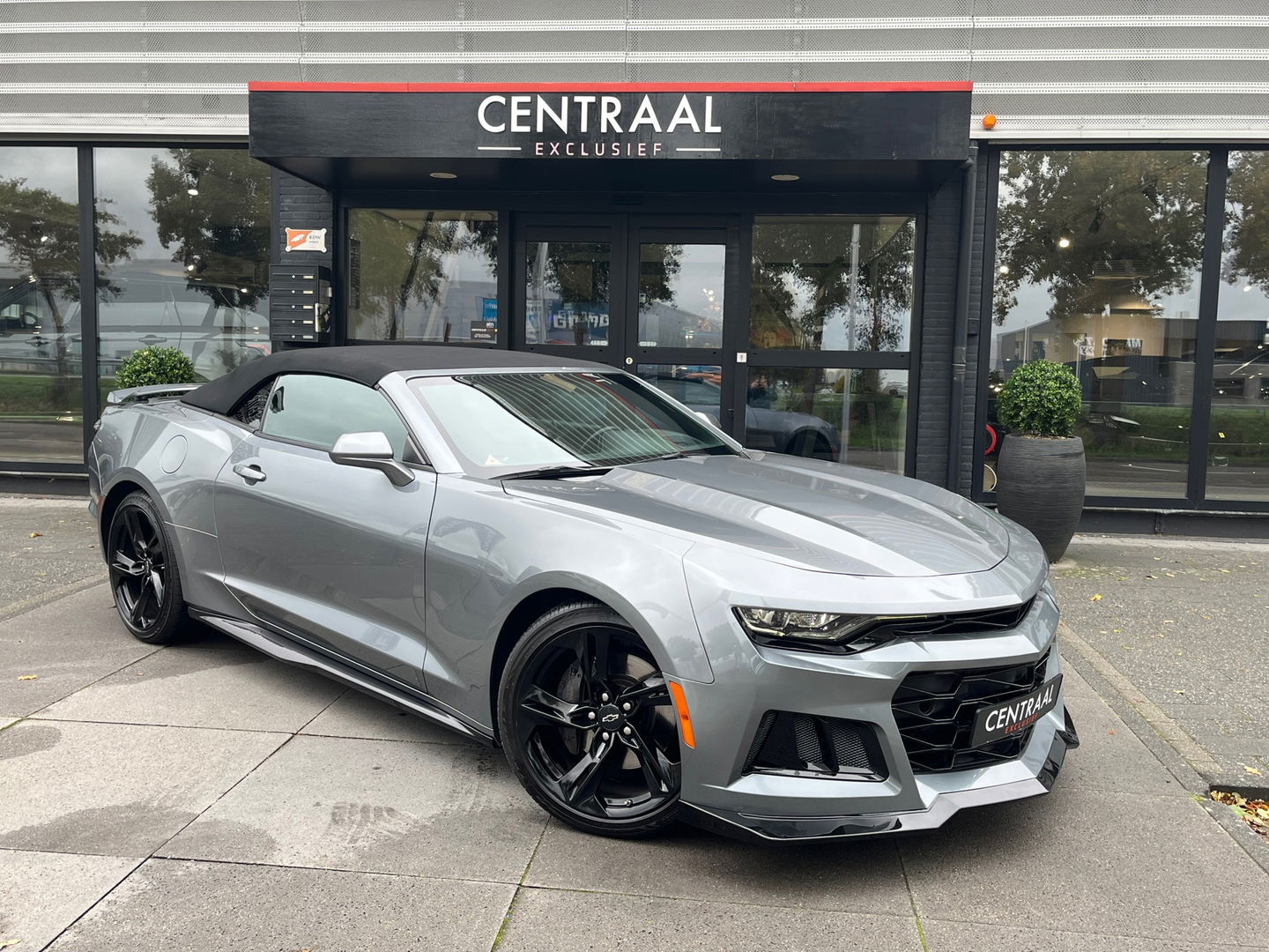 Chevrolet Camaro Convertible 6.2 V8 Touring|Bose|Head-Up|Memory|Carplay|Camera|Leder|Keyless|453PK
