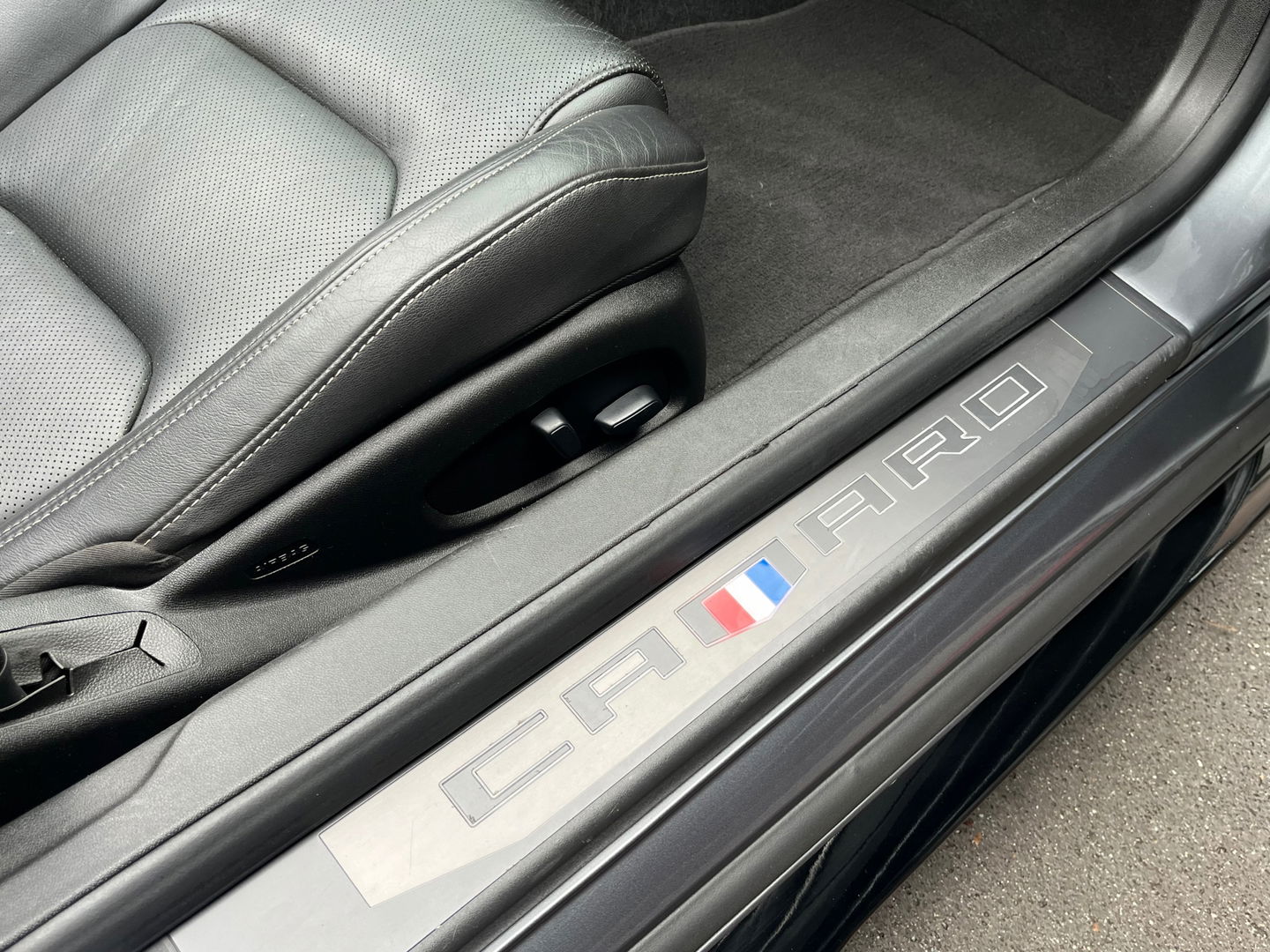 Chevrolet Camaro Convertible 6.2 V8 Touring|Bose|Head-Up|Memory|Carplay|Camera|Leder|Keyless|453PK