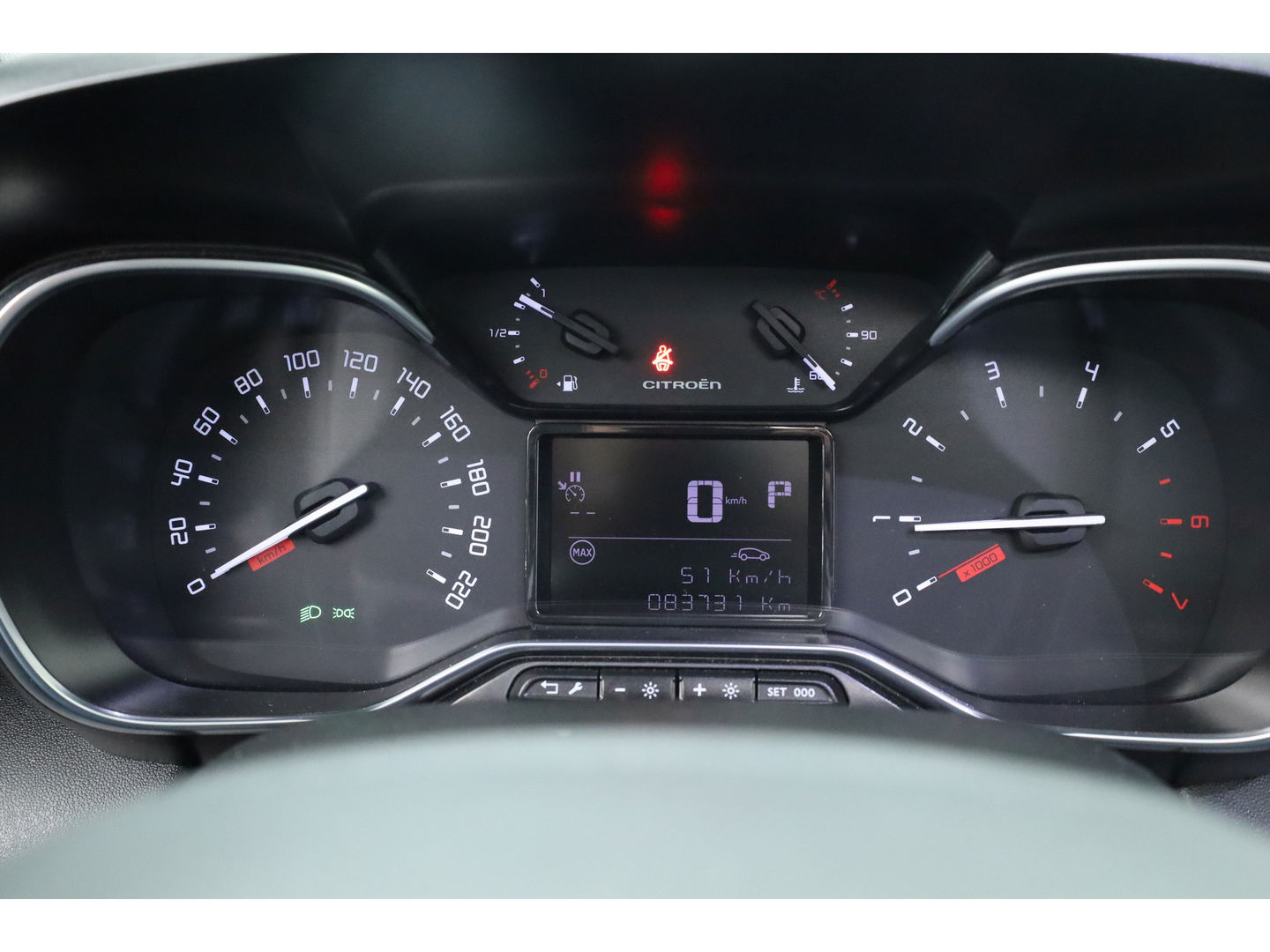 Citroën C3 Aircross 1.2 PureTech Shine Pack Business | Aut. | Pano | Apple CarPlay | Stoelverw. | Camera | Navi | 17''