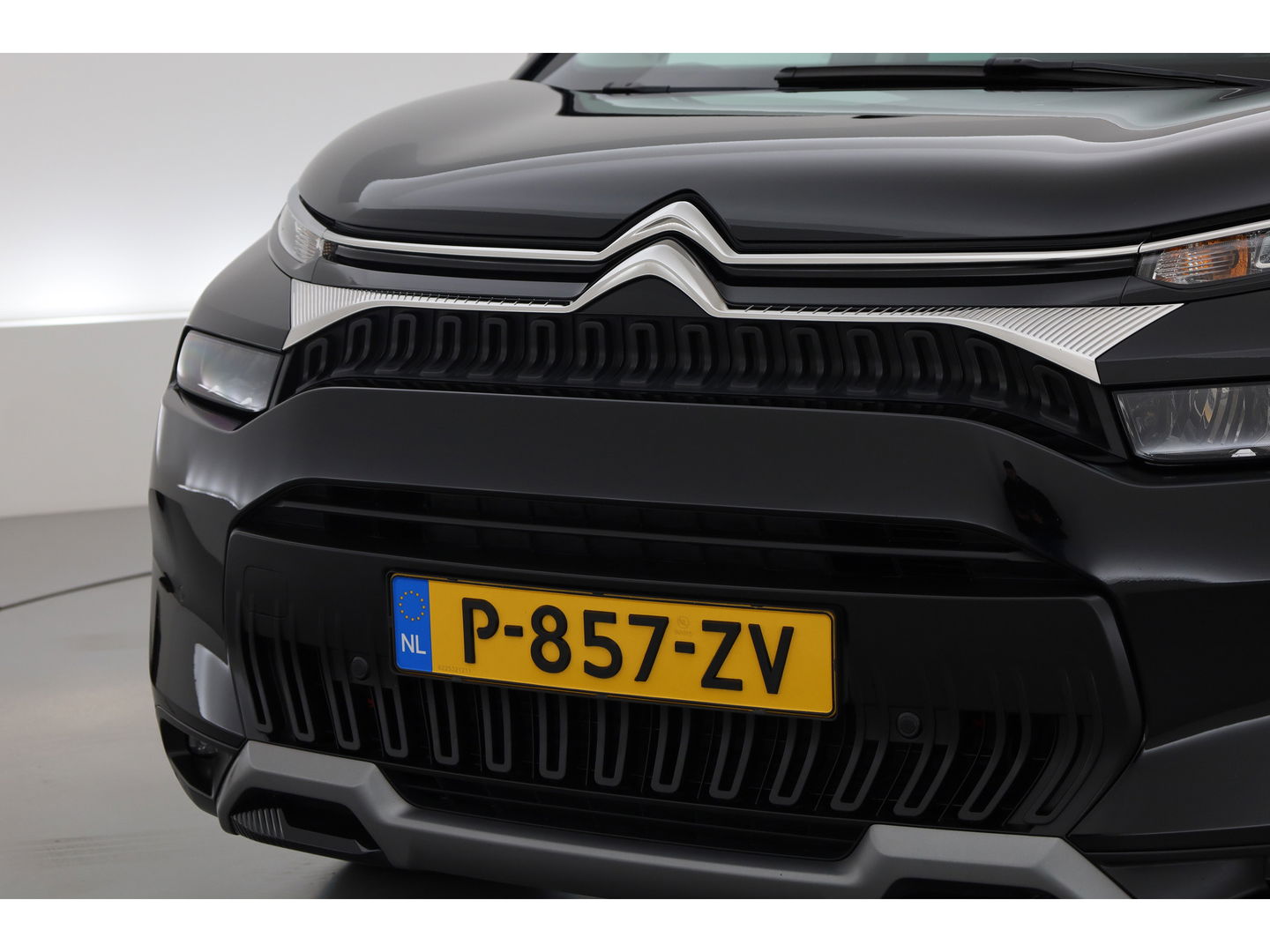 Citroën C3 Aircross 1.2 PureTech Shine Pack Business | Aut. | Pano | Apple CarPlay | Stoelverw. | Camera | Navi | 17''