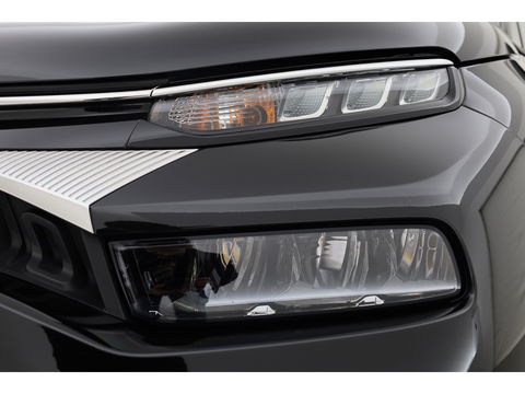 Citroën C3 Aircross 1.2 PureTech Shine Pack Business | Aut. | Pano | Apple CarPlay | Stoelverw. | Camera | Navi | 17''