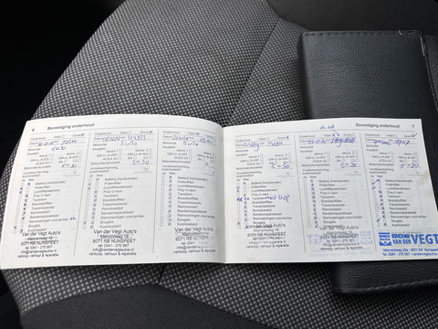 Opel Zafira 1.8 Cosmo | Handel / Export | Cruise Control | Trekhaak | Airconditioning | 16" Lichtmetaal |