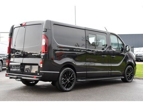 Renault Trafic 2.0 170 L2H1 DC Black Edition Extra Cruise, Camera, Carplay, LED, 170pk, Stoelverwarming, 2 x Schuifdeur, NAVI, Automaat, Clima, Uniek!