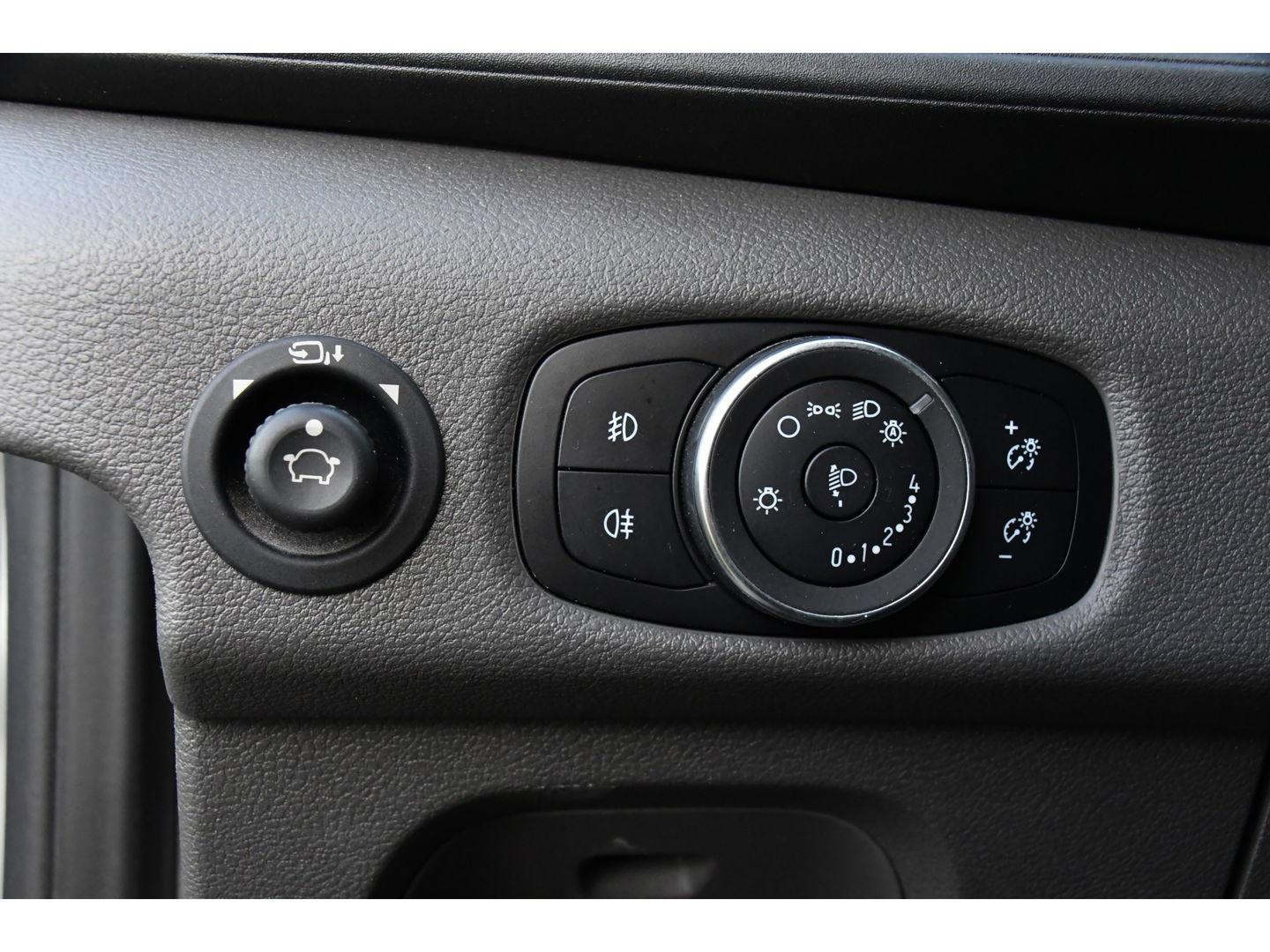 Ford Transit 350 2.0 TDCI L3H2 Limited PB Edition Adaptieve Cruise, 360 Camera, Carplay, 185pk, Automaat, Xenon, 2 x Schuifdeur, Uniek!