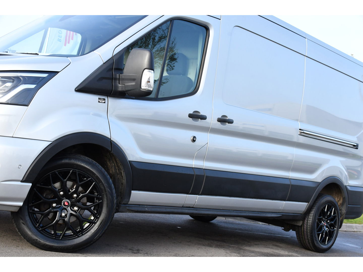 Ford Transit 350 2.0 TDCI L3H2 Limited PB Edition Adaptieve Cruise, 360 Camera, Carplay, 185pk, Automaat, Xenon, 2 x Schuifdeur, Uniek!
