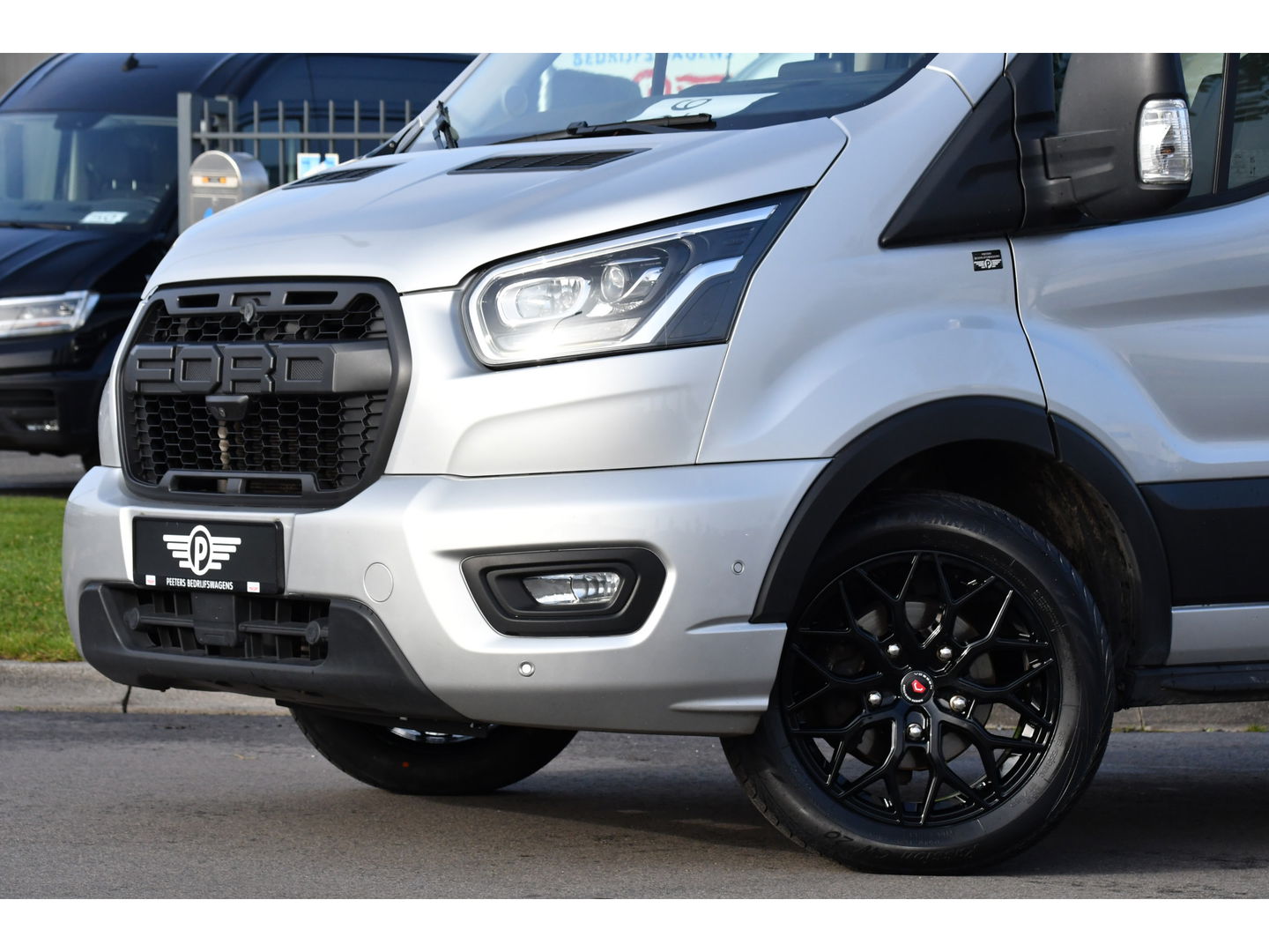Ford Transit 350 2.0 TDCI L3H2 Limited PB Edition Adaptieve Cruise, 360 Camera, Carplay, 185pk, Automaat, Xenon, 2 x Schuifdeur, Uniek!