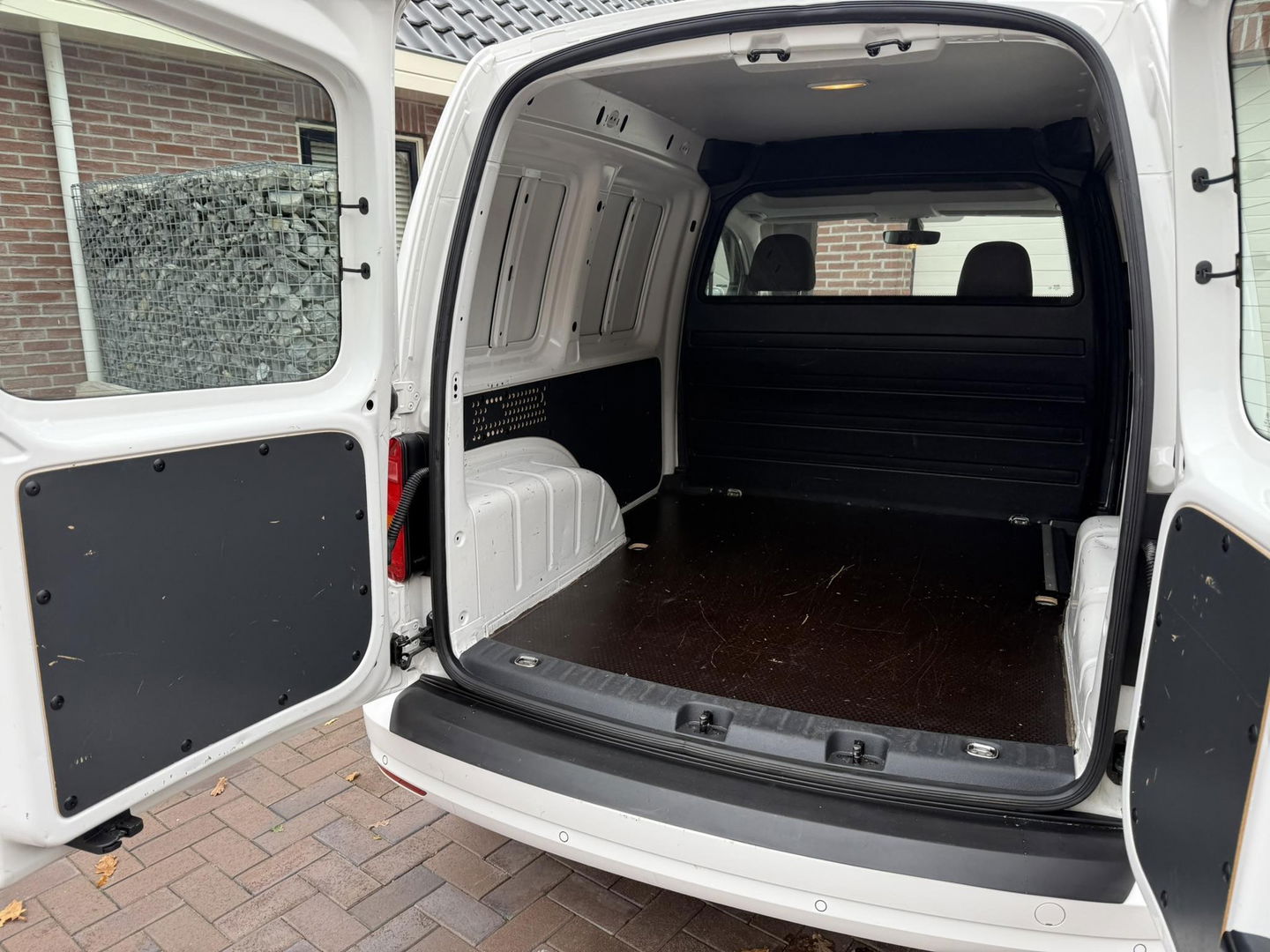 Volkswagen Caddy 2.0 TDI L1H1 BMT Highline apk nap 96275km