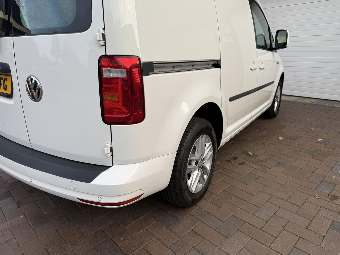 Volkswagen Caddy 2.0 TDI L1H1 BMT Highline apk nap 96275km