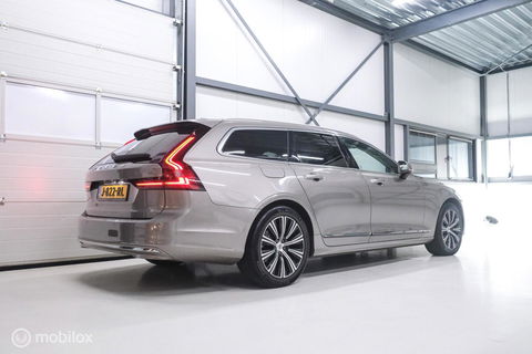 Volvo V90 2.0 T6 AWD Inscription 340 pk | Trekhaak | Camera | Memory | NL auto NAP | 1e eigenaar | Pebble Grey |