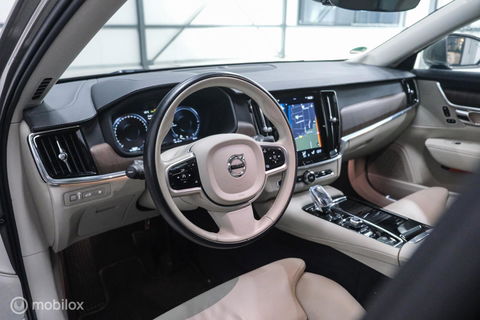 Volvo V90 2.0 T6 AWD Inscription 340 pk | Trekhaak | Camera | Memory | NL auto NAP | 1e eigenaar | Pebble Grey |