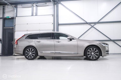 Volvo V90 2.0 T6 AWD Inscription 340 pk | Trekhaak | Camera | Memory | NL auto NAP | 1e eigenaar | Pebble Grey |