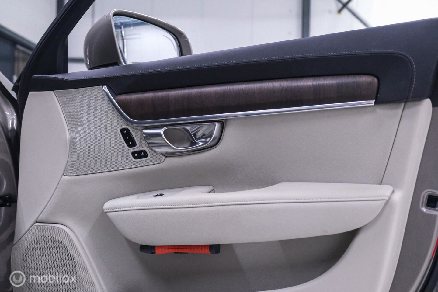 Volvo V90 2.0 T6 AWD Inscription 340 pk | Trekhaak | Camera | Memory | NL auto NAP | 1e eigenaar | Pebble Grey |