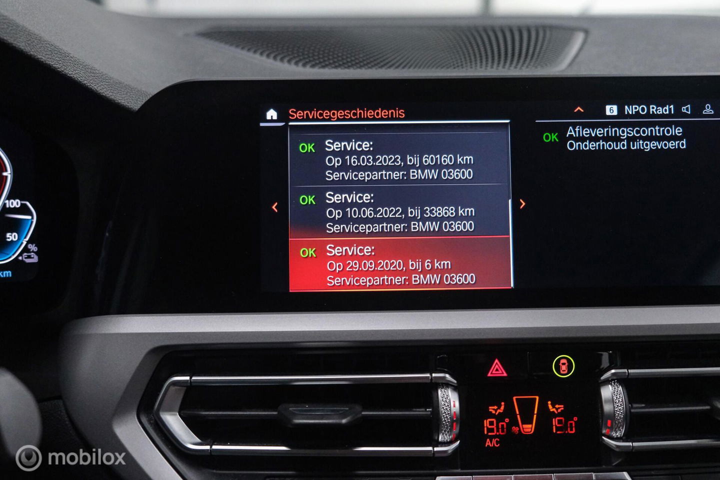 BMW 3 Serie Touring 330e High Executive 290 pk | Trekhaak | Leder | Sportstoelen | NL auto NAP | LED | CarPlay | Stoelverwarming |