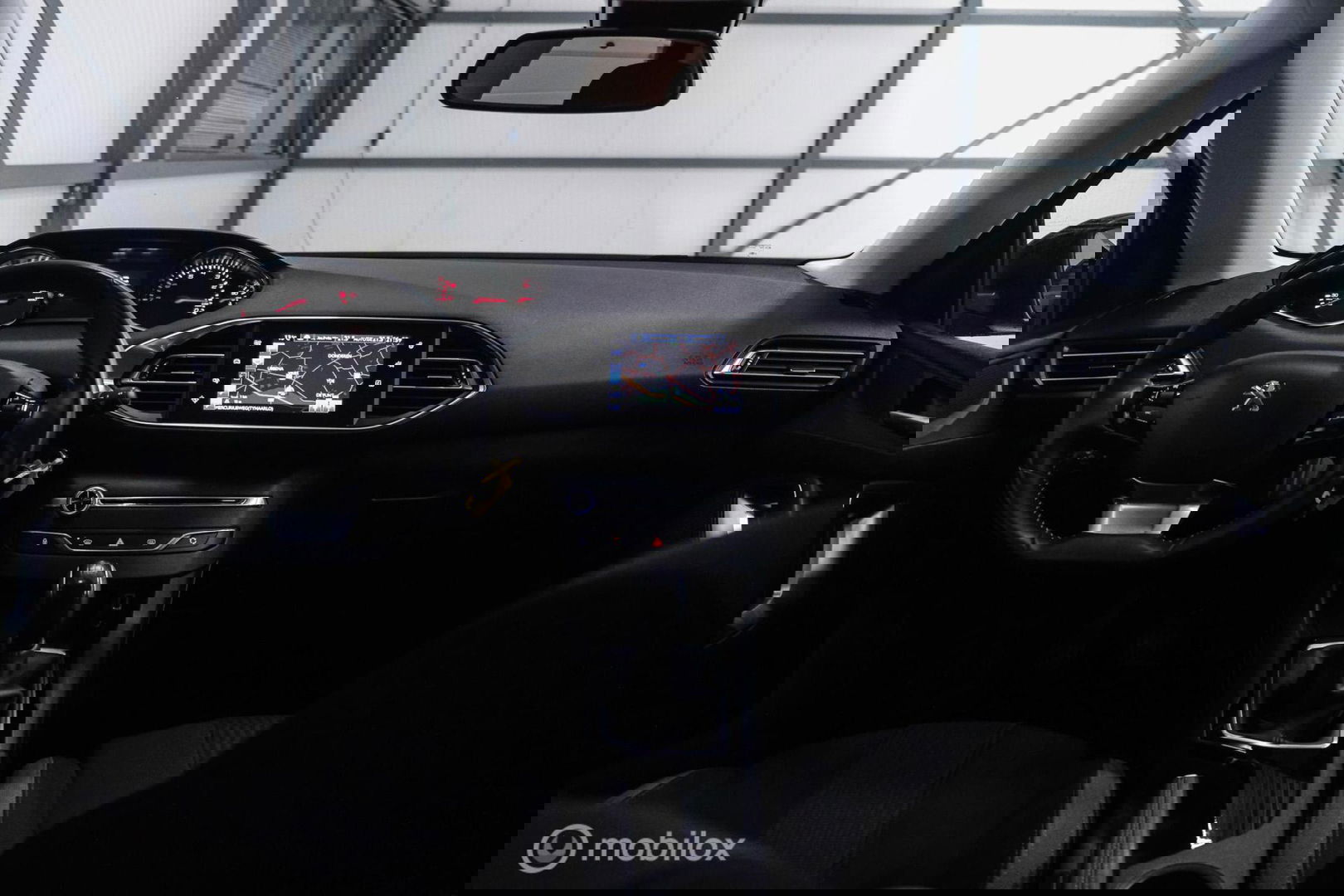 Peugeot 308 SW 1.2 PureTech Style | Nieuwe Distributie | rijklaarprijs incl beurt | Navigatie | Cruisecontrol | NAP NL auto |