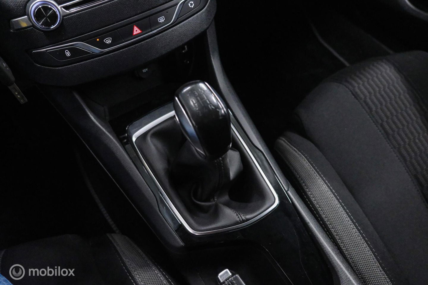 Peugeot 308 SW 1.2 PureTech Style | Nieuwe Distributie | rijklaarprijs incl beurt | Navigatie | Cruisecontrol | NAP NL auto |