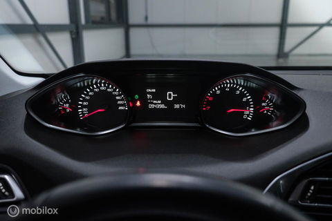 Peugeot 308 SW 1.2 PureTech Style | Nieuwe Distributie | rijklaarprijs incl beurt | Navigatie | Cruisecontrol | NAP NL auto |