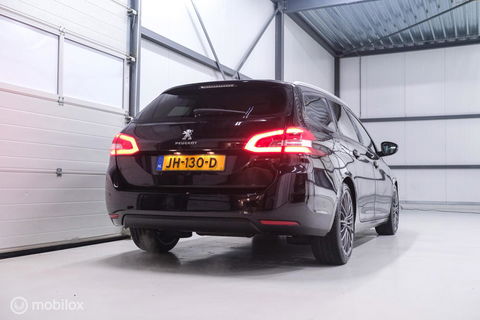 Peugeot 308 SW 1.2 PureTech Style | Nieuwe Distributie | rijklaarprijs incl beurt | Navigatie | Cruisecontrol | NAP NL auto |