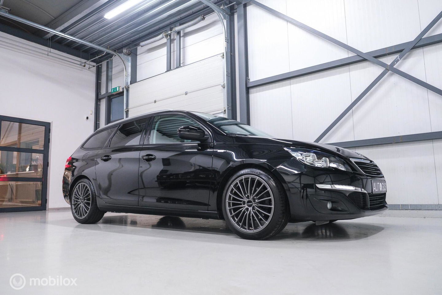 Peugeot 308 SW 1.2 PureTech Style | Nieuwe Distributie | rijklaarprijs incl beurt | Navigatie | Cruisecontrol | NAP NL auto |