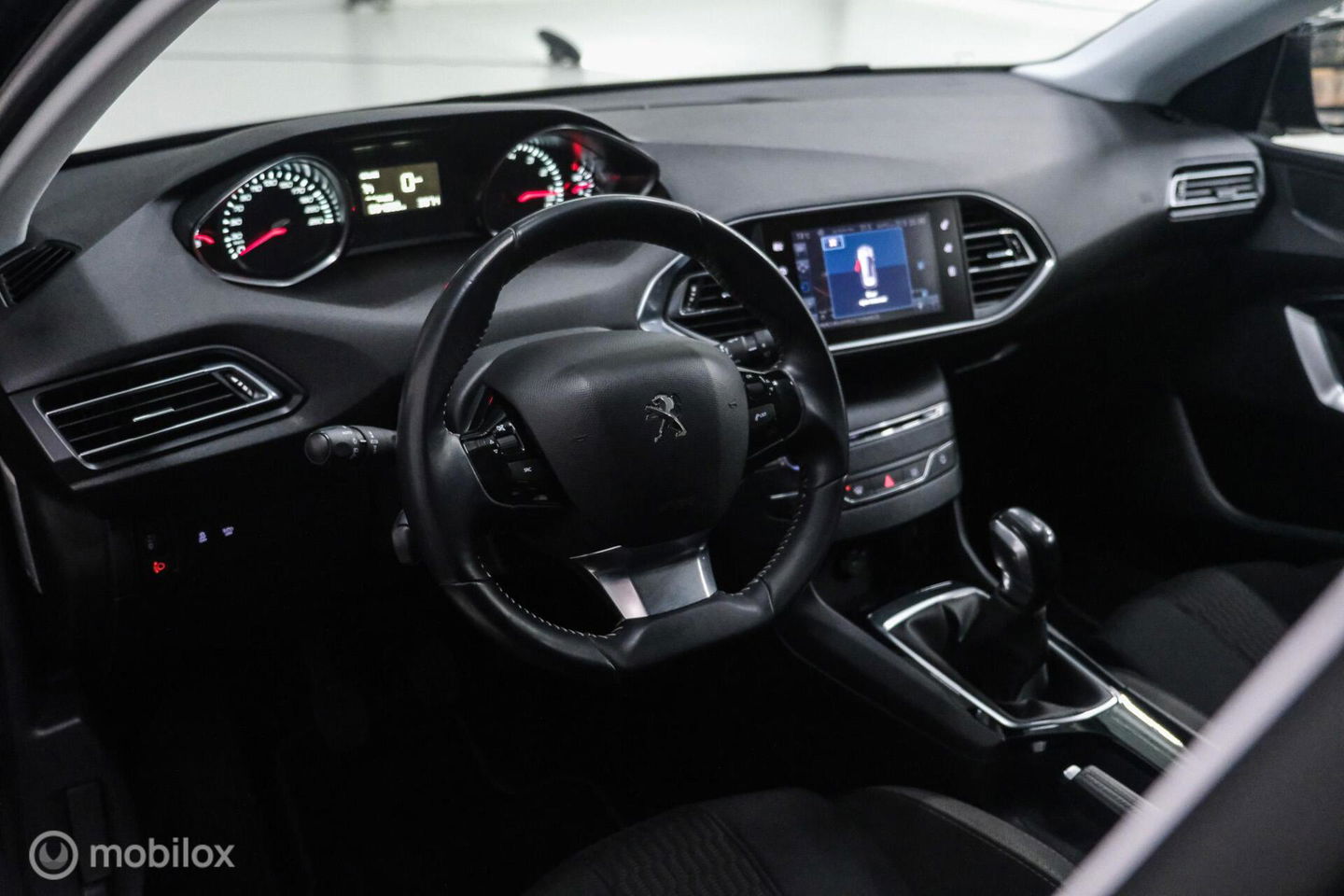 Peugeot 308 SW 1.2 PureTech Style | Nieuwe Distributie | rijklaarprijs incl beurt | Navigatie | Cruisecontrol | NAP NL auto |