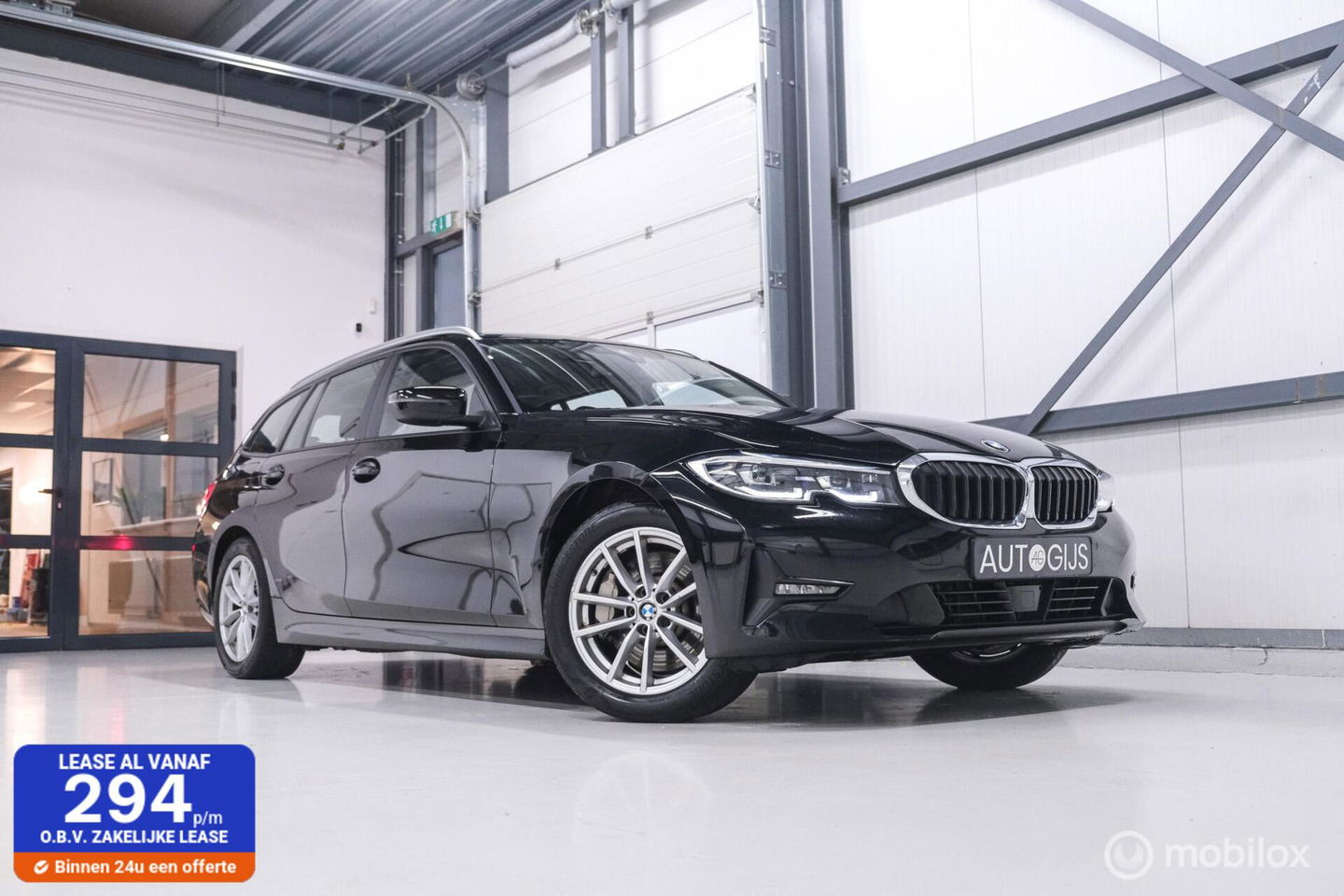 BMW 3 Serie Touring 330e High Executive 290 pk | Trekhaak | Leder | Sportstoelen | NL auto NAP | LED | CarPlay | Stoelverwarming |