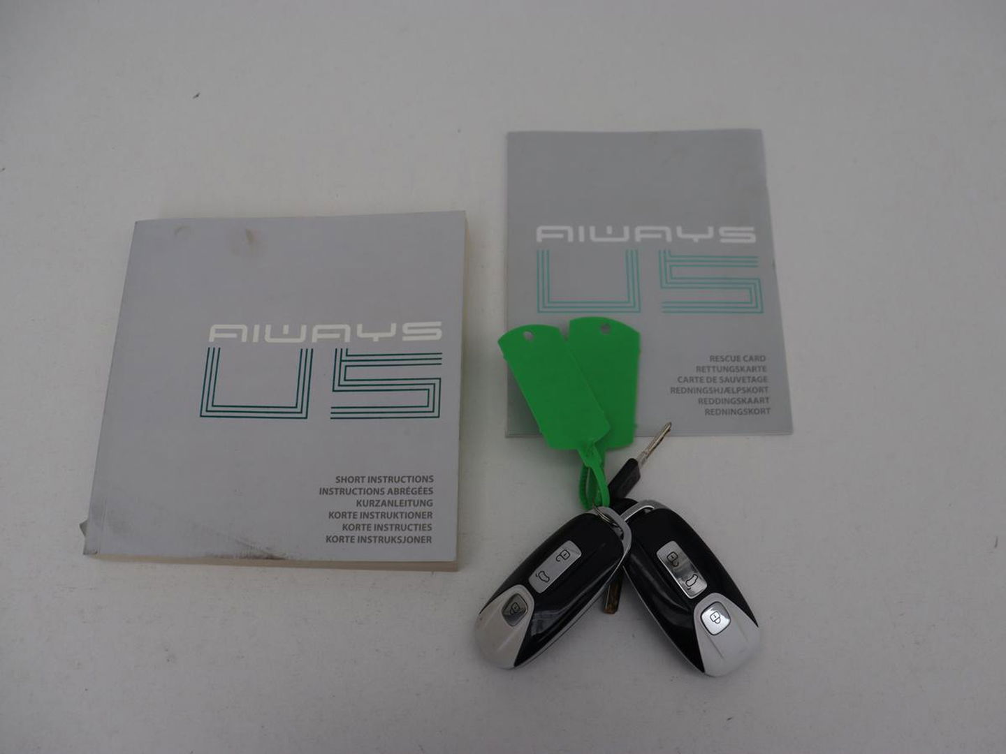 Aiways U5 63 kWh Premium | 3-Fase | Panoramadak | Leder | Stoelverwarming | Adaptive cruise | Carplay | 360 camera | Full LED | Keyless